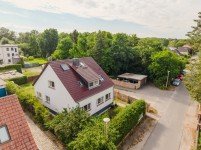 Hauptbild Mühlenblick 1889 Historisches, saniertes Zweifamilienhaus zum Wohnen und Vermieten, provisionsfrei
